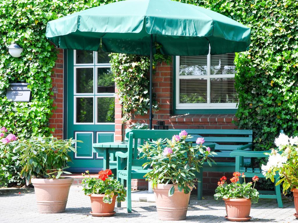 Haus Am Deich Apartment Utersum Luaran gambar