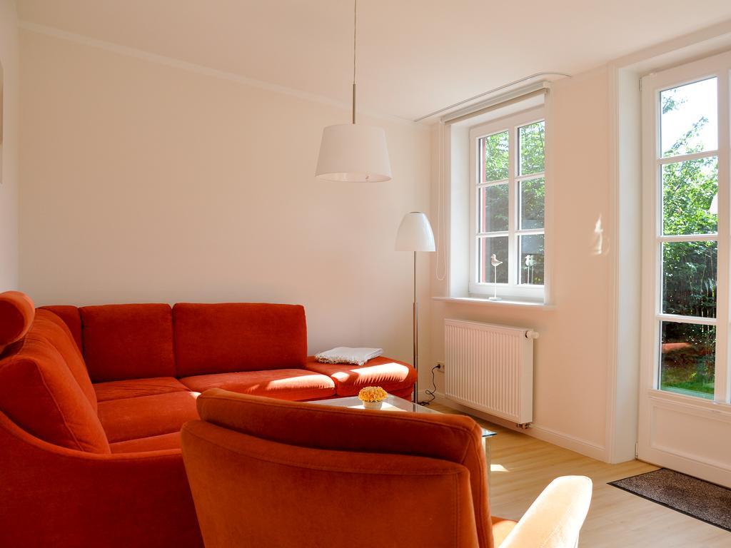 Haus Am Deich Apartment Utersum Luaran gambar