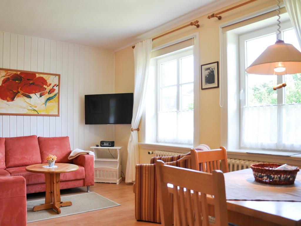 Haus Am Deich Apartment Utersum Luaran gambar